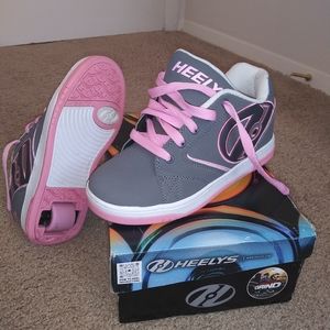 Heelys Youth Size 4